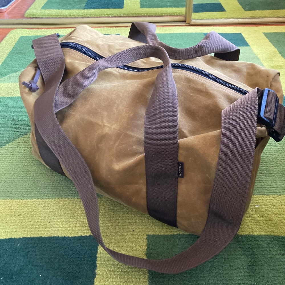Filson Medium Waxed Canvas Duffle Bag Weekender